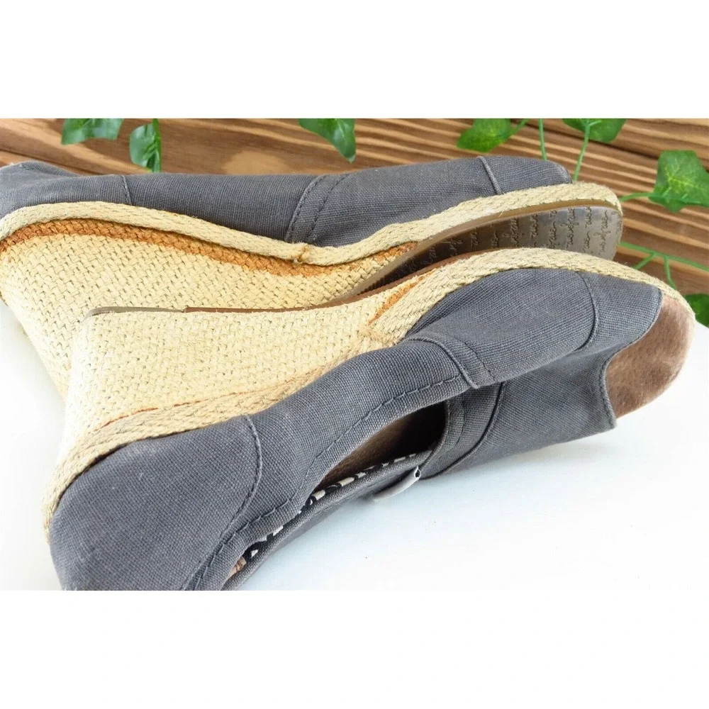 Toms Women Sz 8 M Gray Wedge Fabric Shoes - Picture 7 of 10